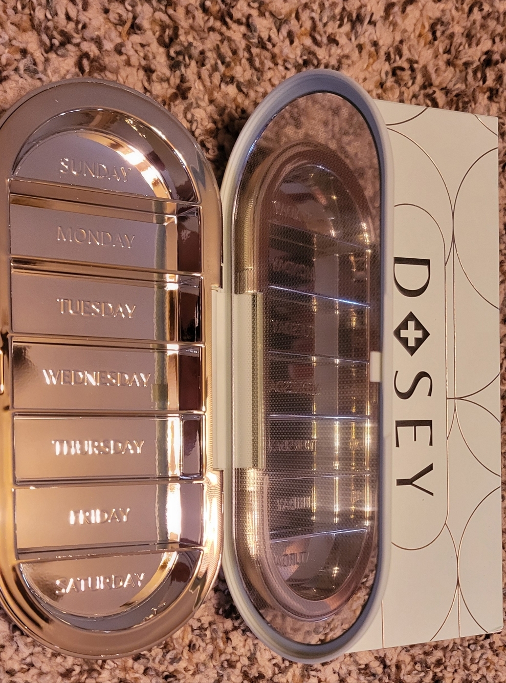 DOSEY  7 DAY PILL COMPACT - Picture 8 of 9